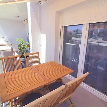 Sun Apartments Primosten Exterior photo