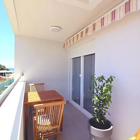 Sun Apartments Primosten Exterior photo