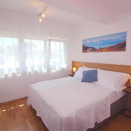 Sun Apartments Primosten Exterior photo